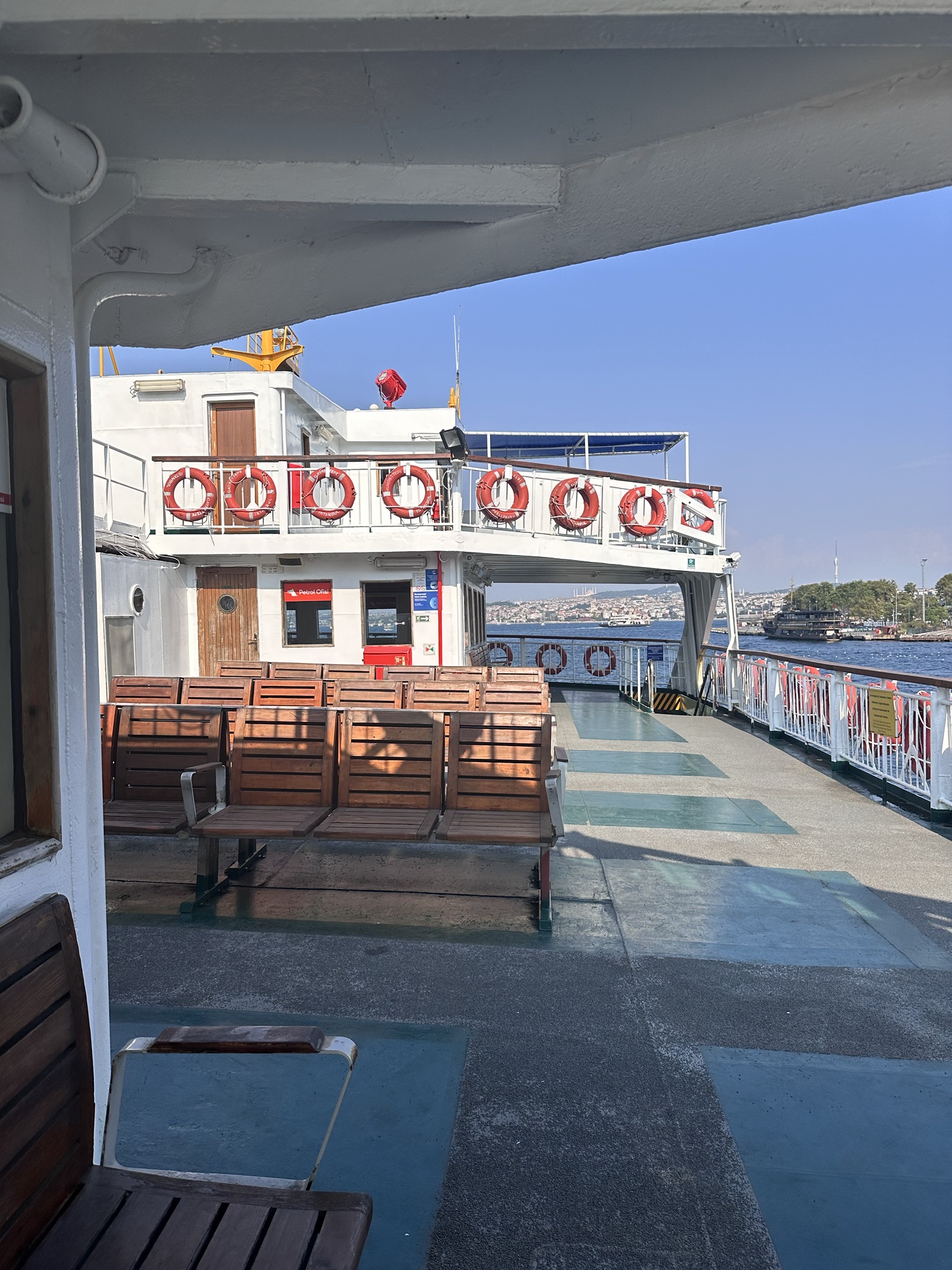 Istanbul Day Trip Guide: Ferry to Kadıköy and Scenic Hike