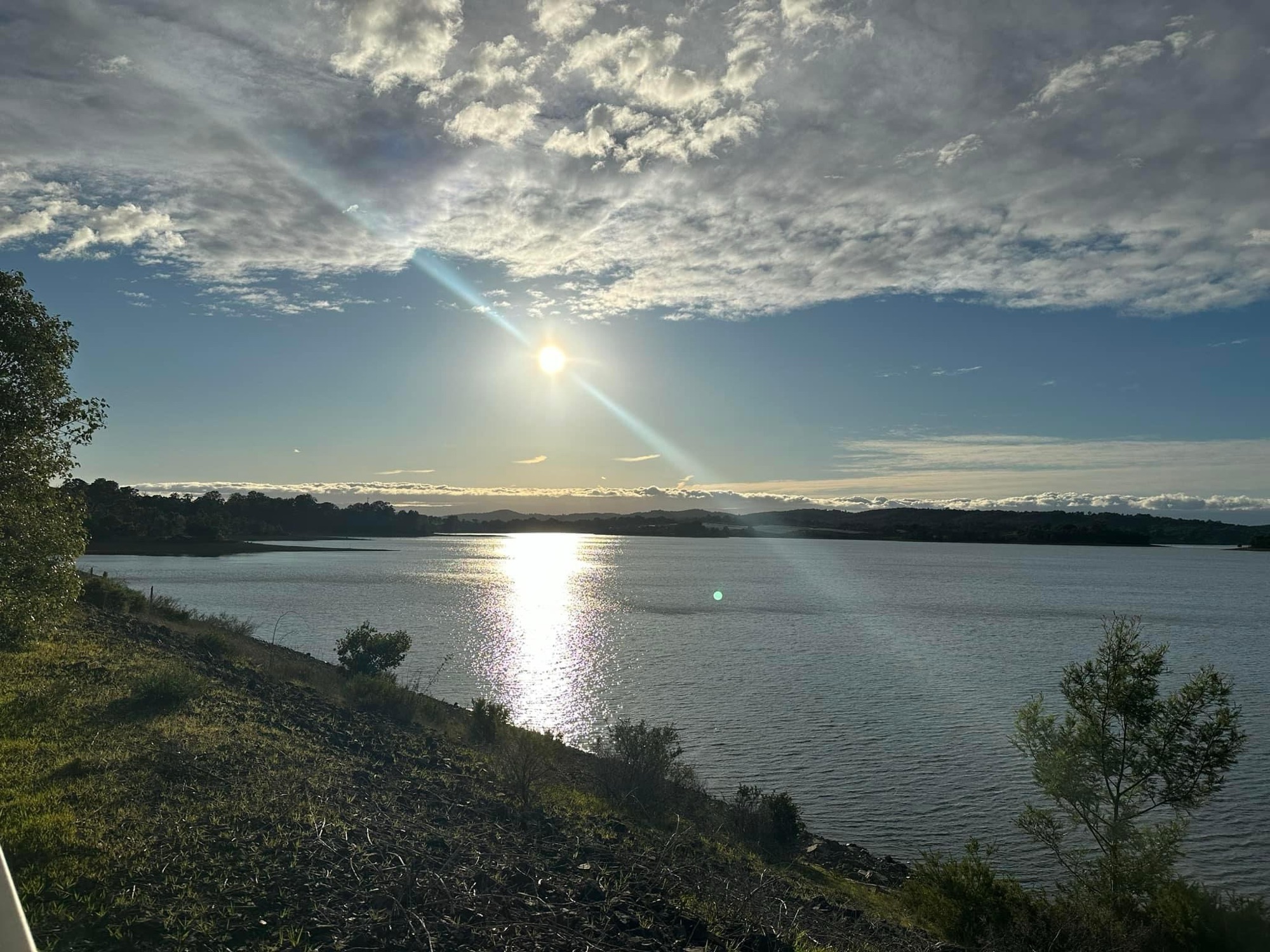 Hiking Melbourne -Sugarloaf and Christmas Hills Circuit